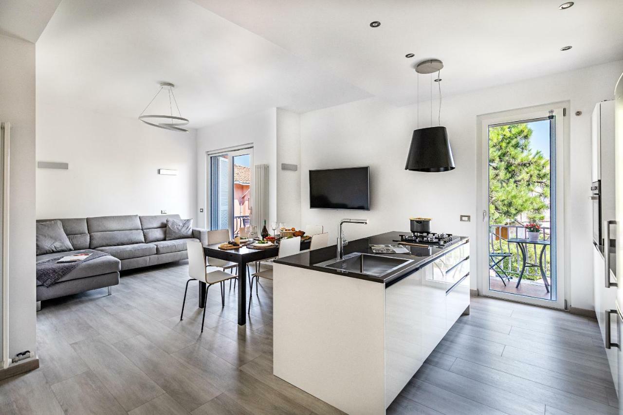 Il Quadrifoglio D4 Apartment By Wonderful Italy Σιρμιόνε Εξωτερικό φωτογραφία