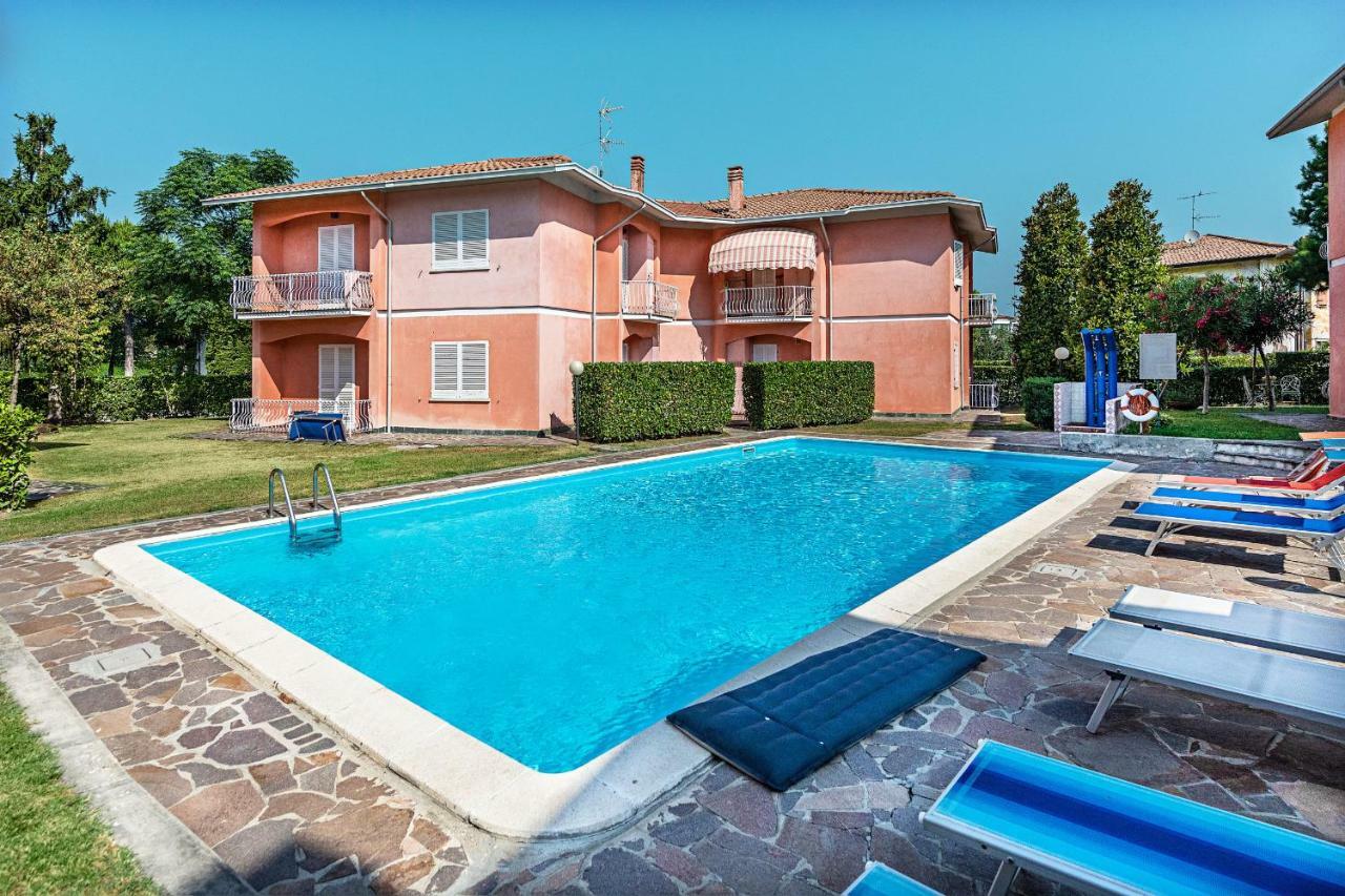 Il Quadrifoglio D4 Apartment By Wonderful Italy Σιρμιόνε Εξωτερικό φωτογραφία